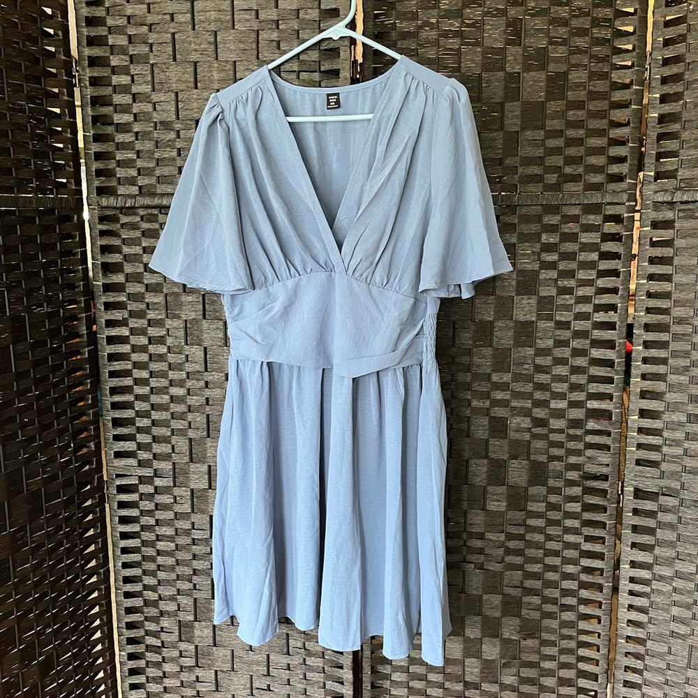 Elegant Blue V-Neck Dress